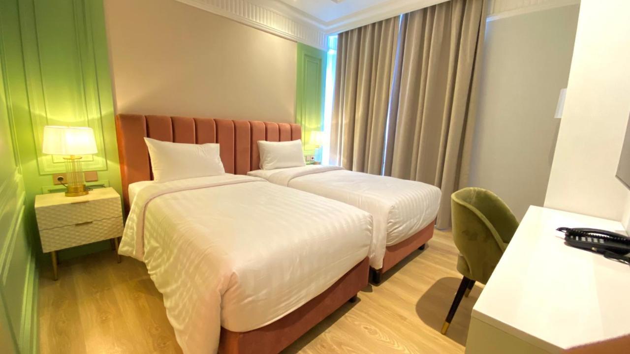 Maia Hotel Jakarta Ngoại thất bức ảnh
