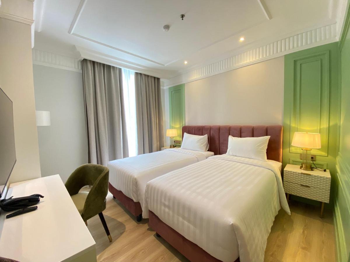 Maia Hotel Jakarta Ngoại thất bức ảnh
