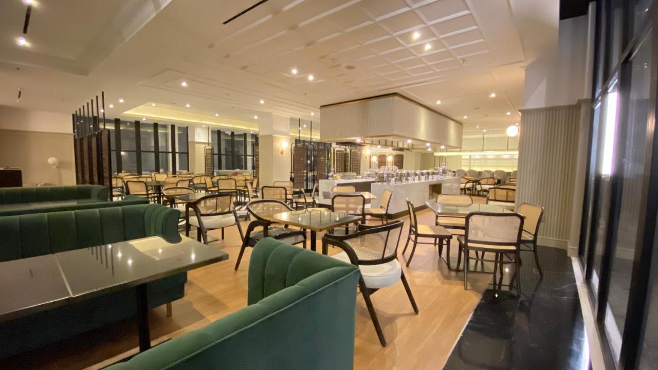 Maia Hotel Jakarta Ngoại thất bức ảnh