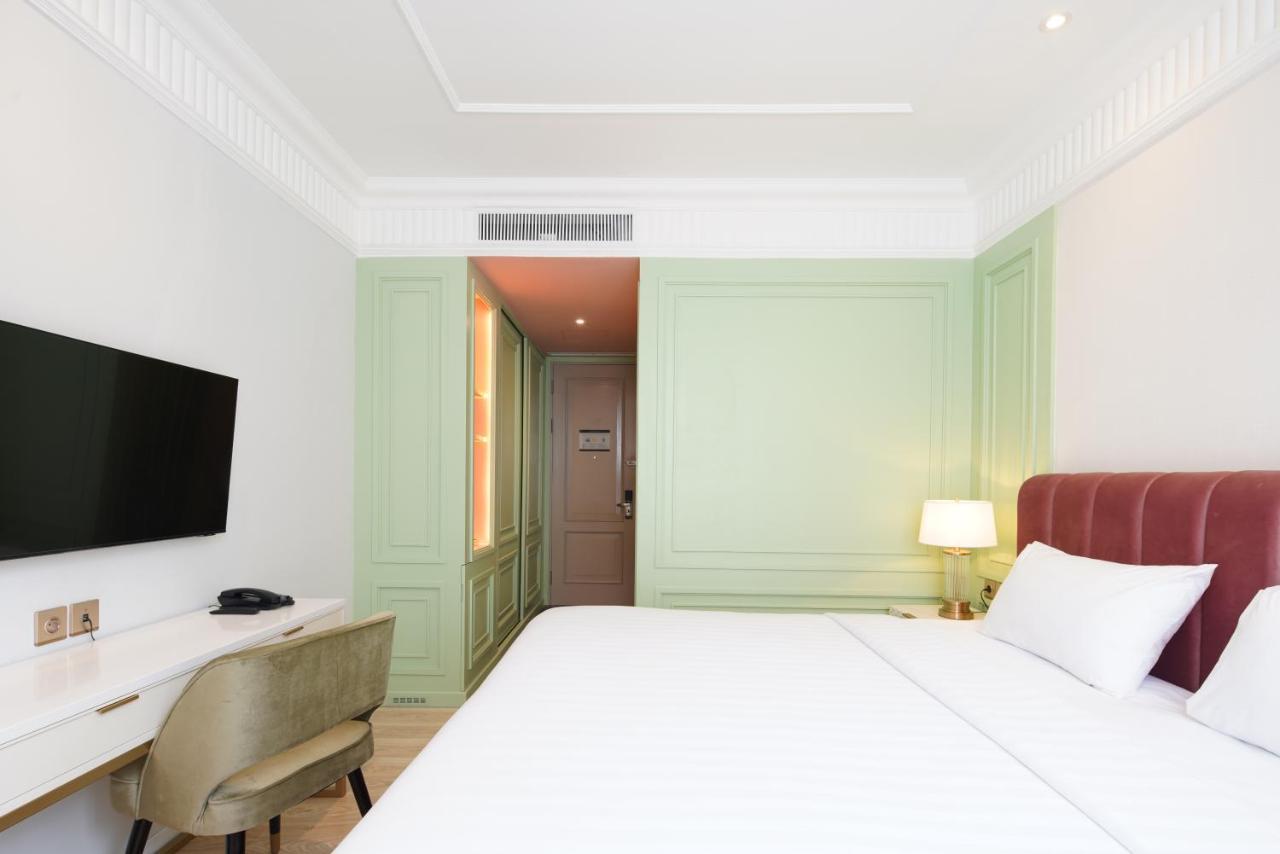 Maia Hotel Jakarta Ngoại thất bức ảnh